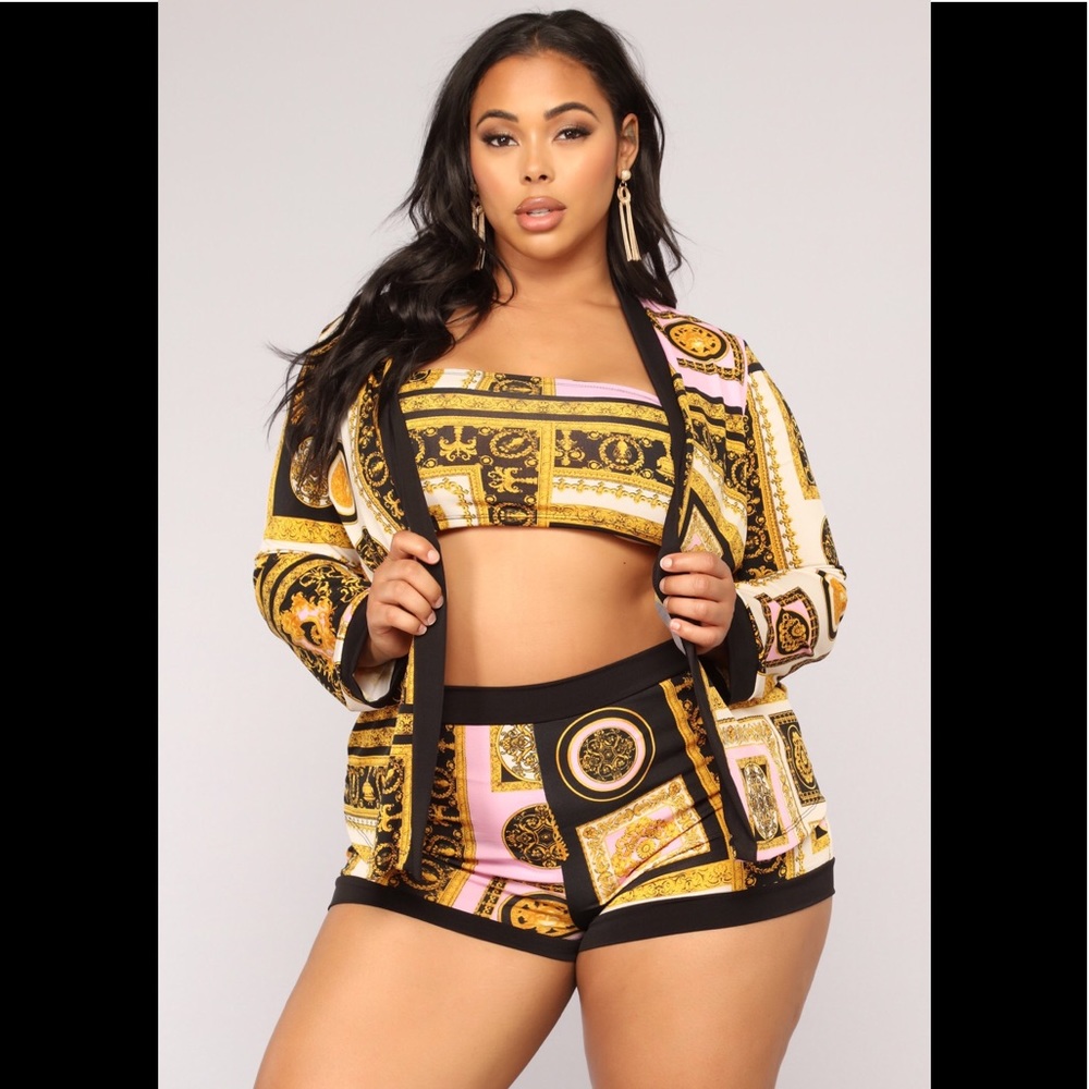 Plus size short set